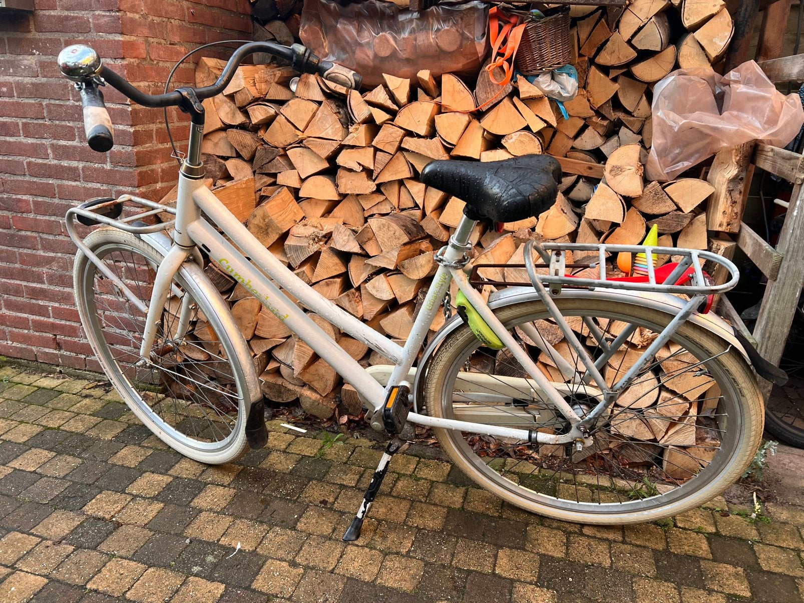 Fiets, 28 inch, Cumberland, lampen & banden prima in staat, Ophalen, Zo goed als nieuw, Overige merken, Versnellingen