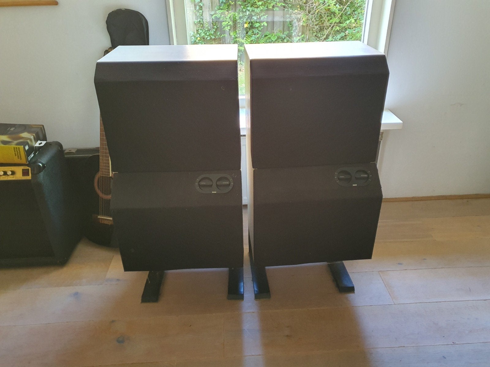 B&W DM6 Luidsprekers - Vintage Hifi Speakers, Gebruikt, Minder dan 60 watt, Front, Rear of Stereo speakers, Ophalen
