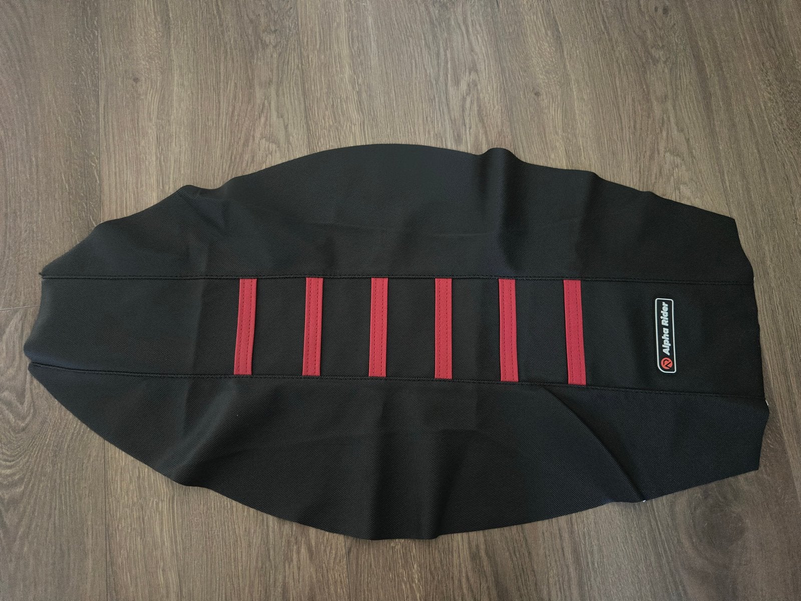 ️Guts Seatcover voor V20 Pro Limited/S20 Pro of lange zadel, Motoren, Ophalen, Nieuw
