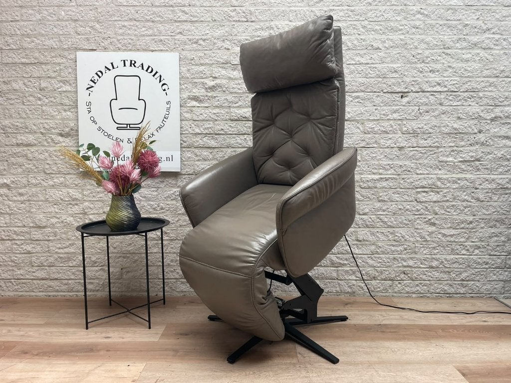 Himolla Medium sta op stoel relax fauteuil draaibaar stoel, Huis en Inrichting, N, N, Minder dan 75 cm, Leer