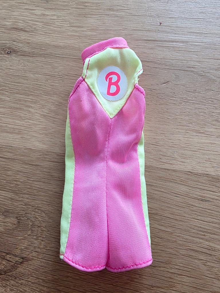 Barbie Floatin Cool wetsuit 1993, Verzamelen, Poppen, Ophalen of Verzenden, Gebruikt, Kleertjes
