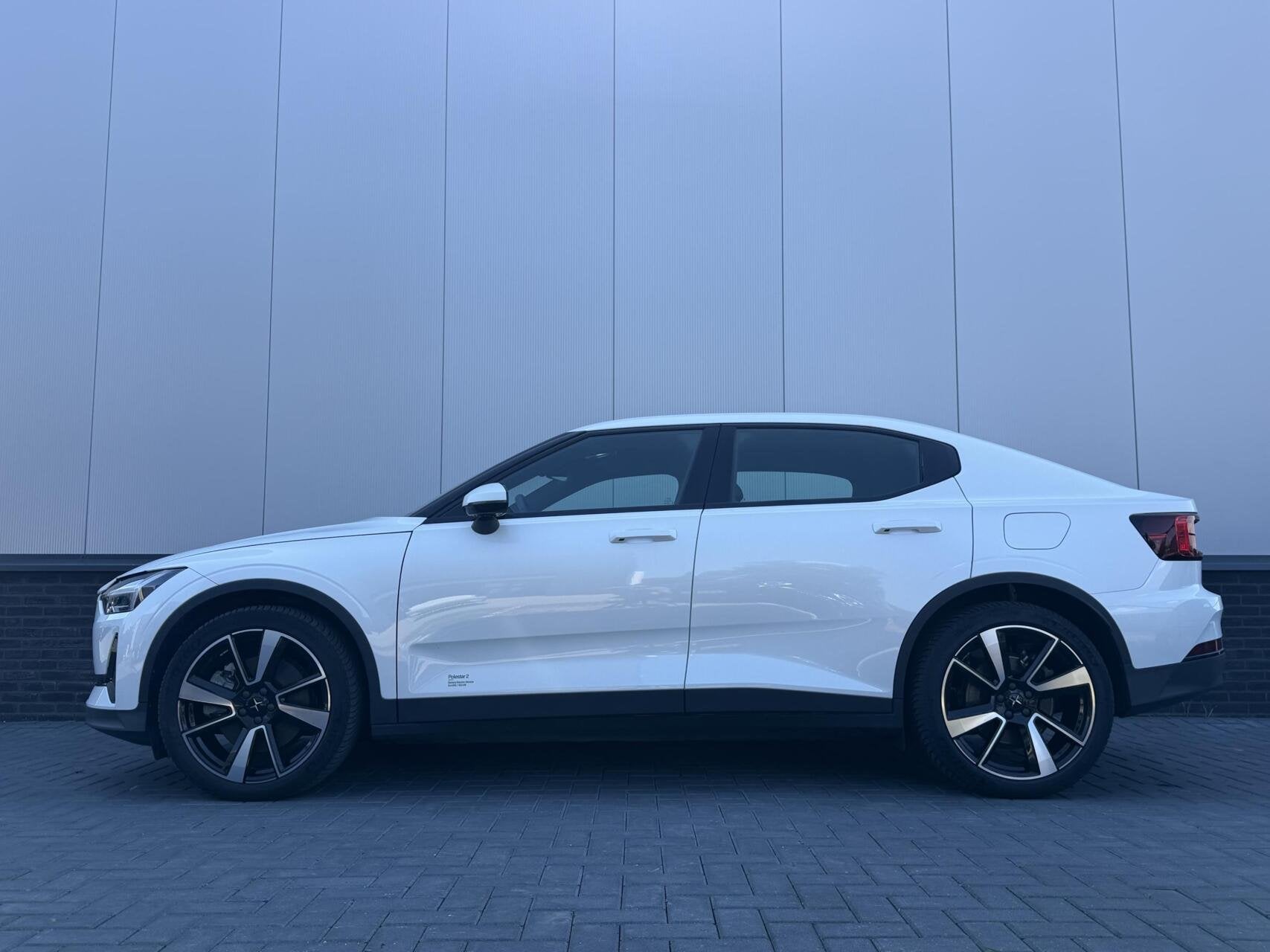 Polestar 2 Standard Range Single Motor 63kWh Limited, Polestar 2, 444 km, Gebruikt, Automatische klimaatregeling