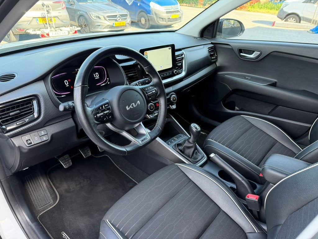 Kia Stonic 1.0 T-GDi GT-Line / Carplay (bj 2024), Gebruikt, 100 pk, Wit, Origineel Nederlands