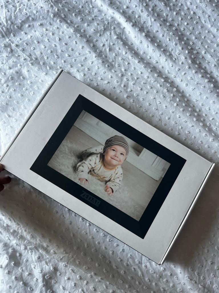 Zedar Smart Photo Frame met 32GB SD-kaart, Verzenden, Nieuw, Afstandsbediening, 8 tot 12 inch
