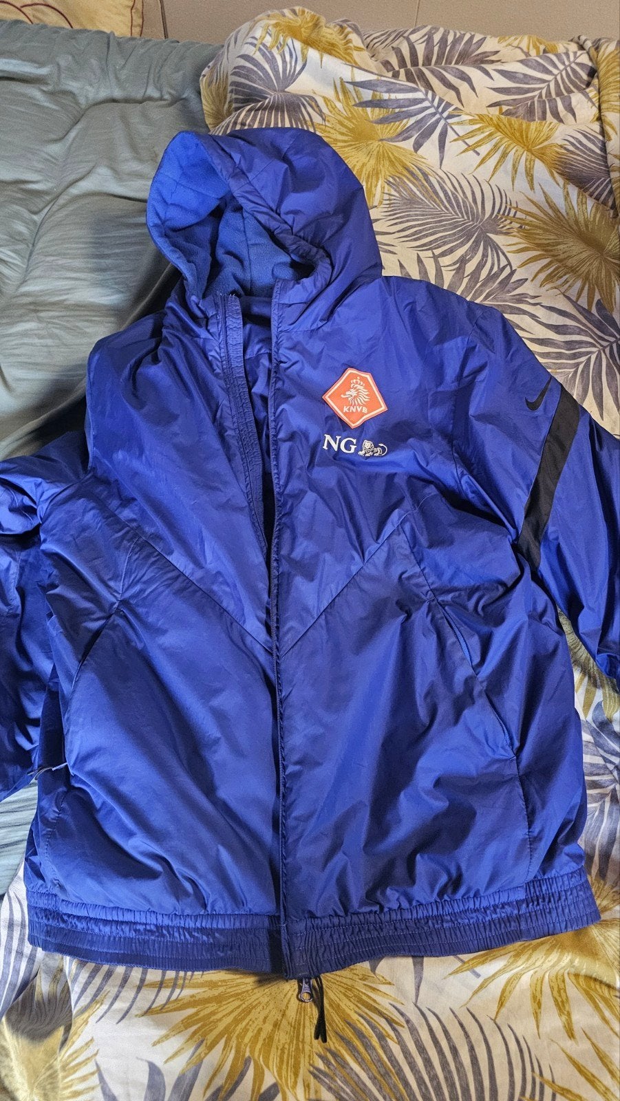 Exclusieve KNVB Coachjas XXL- Niet in de winkel verkrijgbaar, Ophalen of Verzenden, Zo goed als nieuw, Voetbal, Overige maten