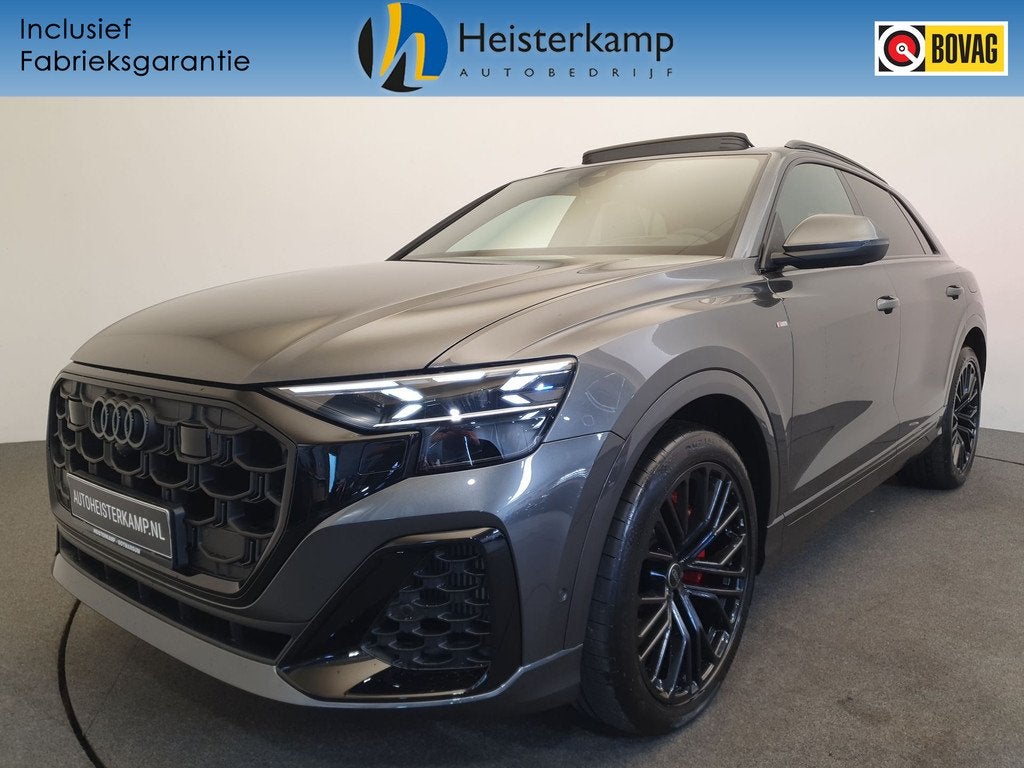 Audi Q8 55 TFSI e quattro Pro Line S Wegklapbare trekhaak, P, Auto's, Audi, Automaat, 12 maanden, Zwart, Q8