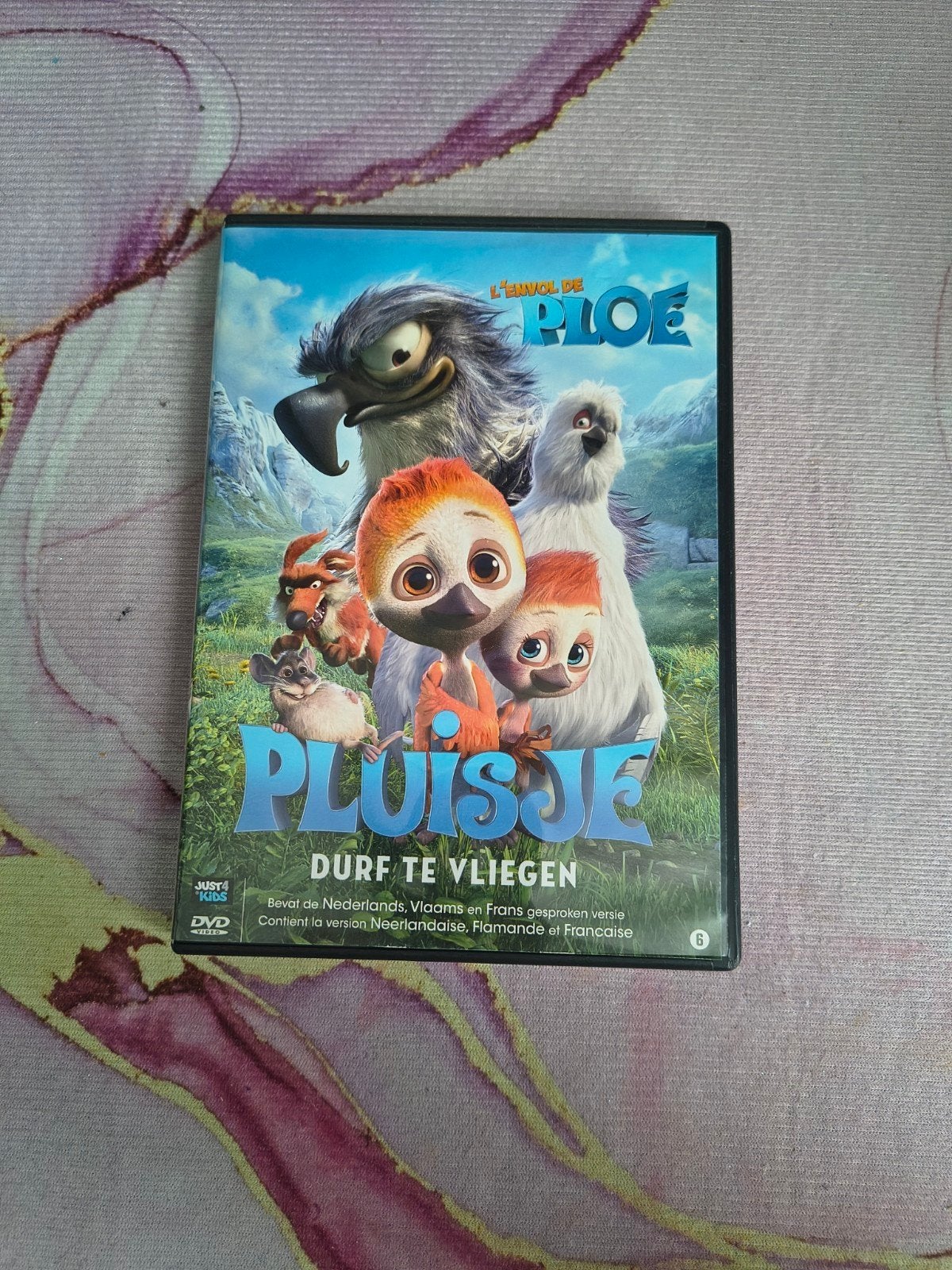 Dvd Pluisje durf te vliegen, Avontuur, Gebruikt, Nederlands, Ophalen of Verzenden