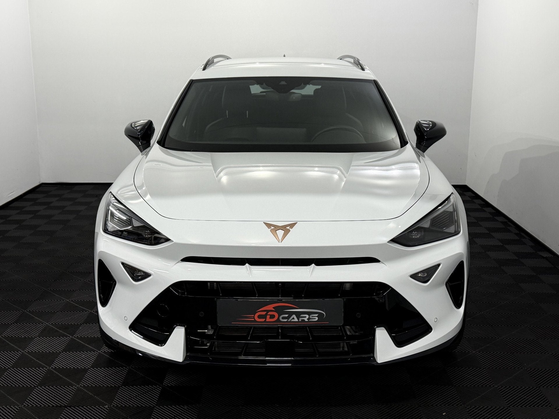 CUPRA Formentor 1.5 TSI PHEV Facelift Sportief Design VZ Per, Auto's, 4 cilinders, Formentor, Leder en Stof, Wit