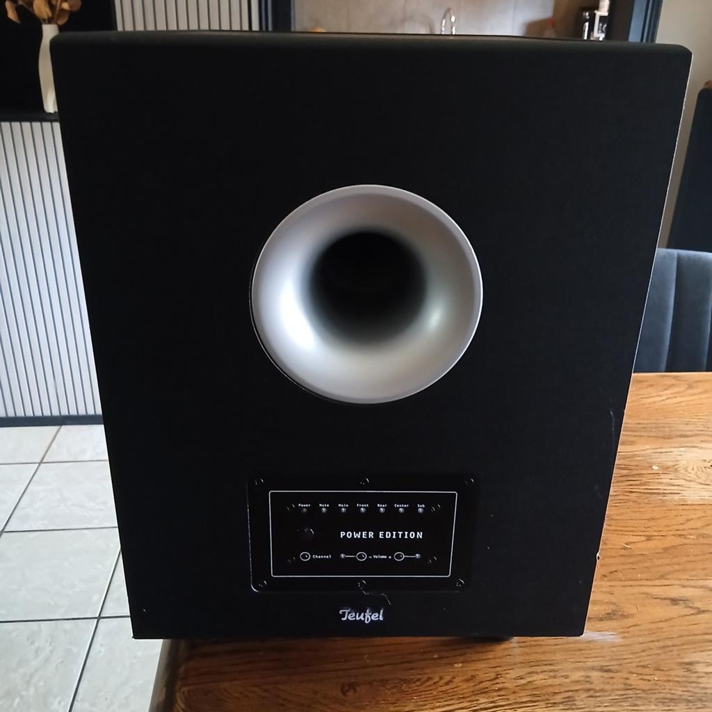 Teufel subwoofer 400 watt, Subwoofer, Zo goed als nieuw, 120 watt of meer, Ophalen