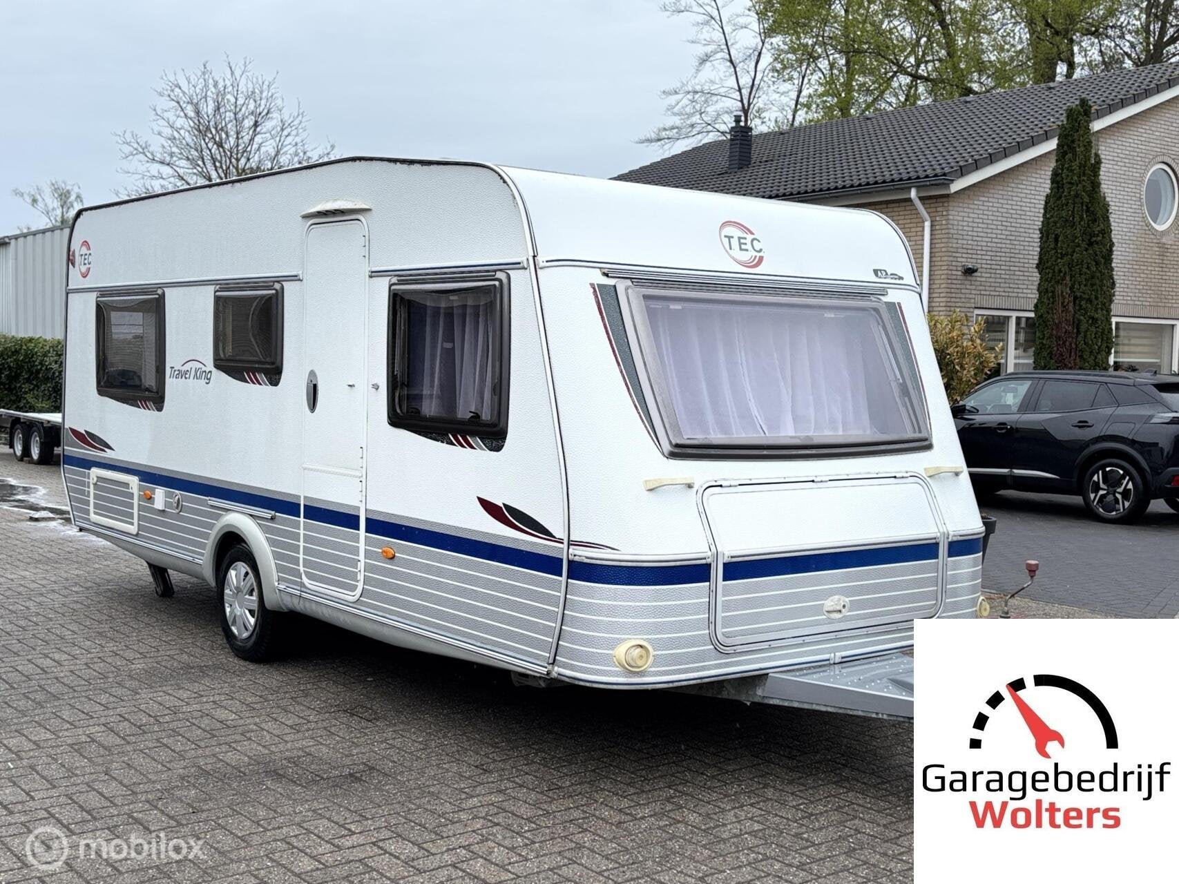 Tec 530 TDF voortent rondzit vastbed L keuken, Caravans en Kamperen, Caravans, T.E.C., Rondzit, 7 tot 8 meter, Bedrijf