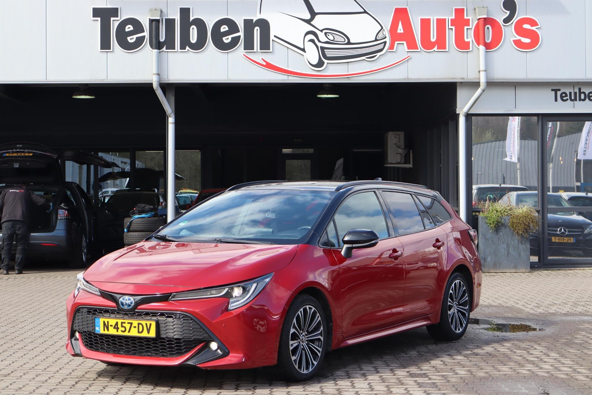 Toyota Corolla Touring Sports 1.8 Hybrid Executive Navigatie, Auto's, Toyota, Gebruikt, 4 cilinders, Automatische klimaatregeling