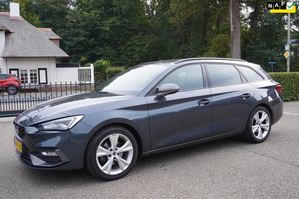 Seat Leon Sportstourer 1.5 TSI Style Launch Edition, Auto's, Seat, Bedrijf, Te koop, Leon, ABS, Achteruitrijcamera, Adaptive Cruise Control