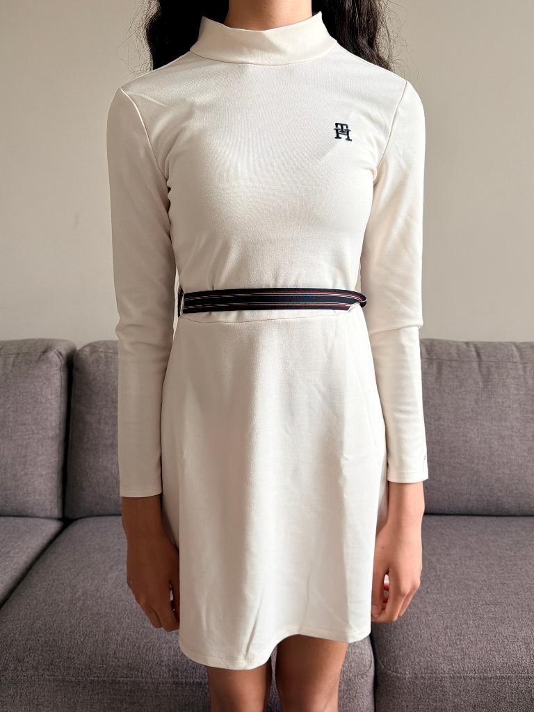 Witte Tommy Hilfiger Jurk maat 152, Kinderen en Baby's, Kinderkleding | Maat 152, Meisje, Ophalen of Verzenden, Jurk of Rok, Tommy Hilfiger