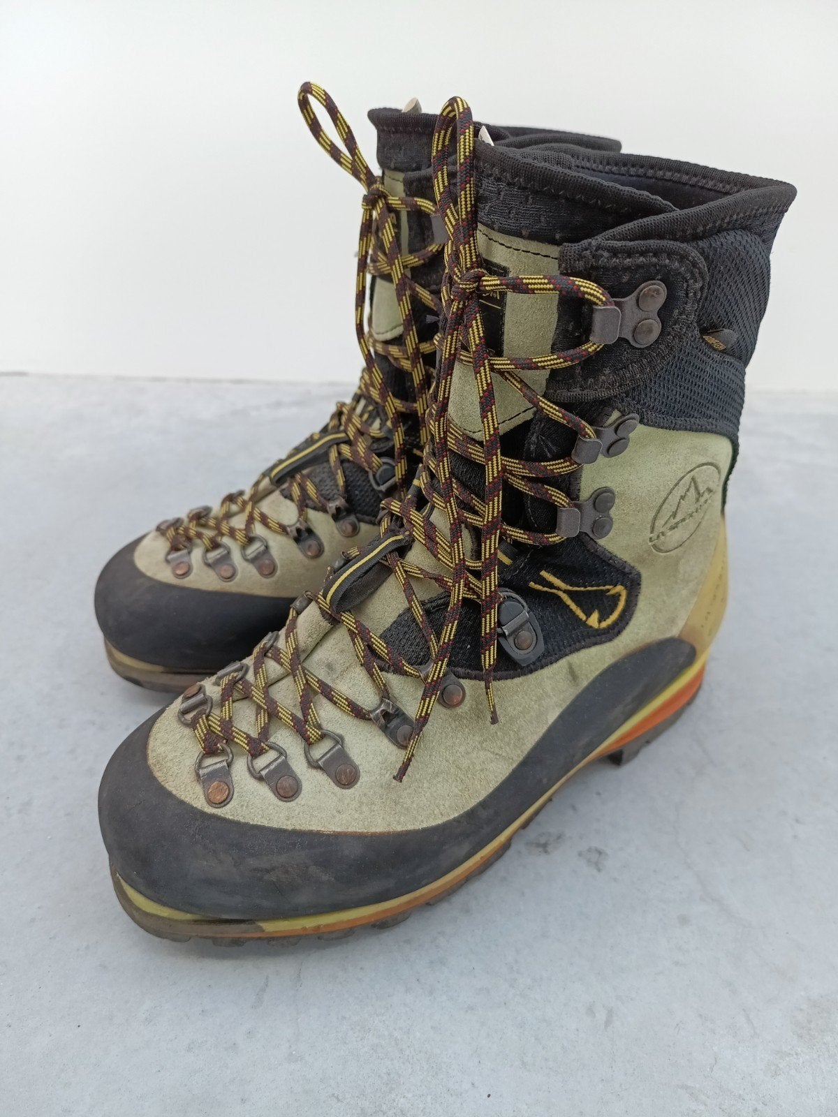 La Sportiva Nepal Evo GTX bergschoenen - Maat 41 (Cat D), Sport en Fitness, Bergsport en Wandelen, Ophalen of Verzenden