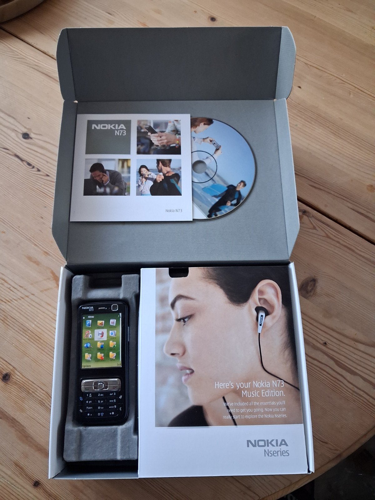 Nokia N73 Music Edition - Compleet in doos, Zwart, 3 tot 6 megapixel, Ophalen of Verzenden, Zo goed als nieuw
