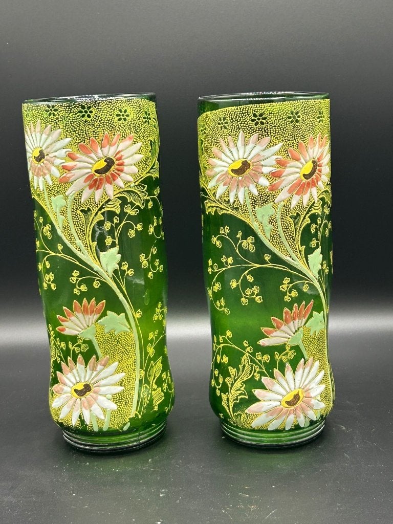 Art Nouveau geëmailleerde groene glazen vazen – set van 2, Ophalen