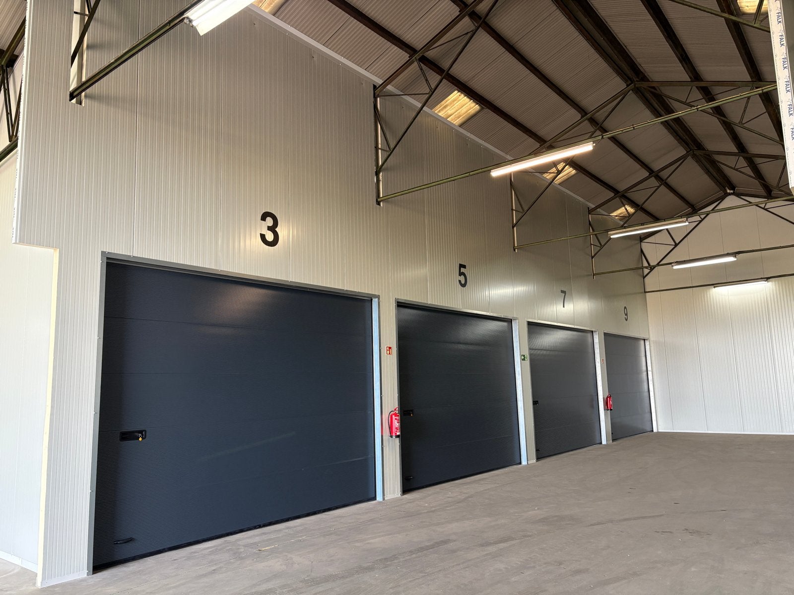 Units te huur Drachten | vanaf 35 m² | €350 excl. btw, 35 m², Huur, Opslag of Loods
