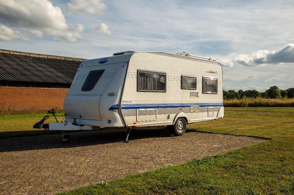 Hobby 460 UFE De Luxe Easy - 2004, Caravans en Kamperen, Luifel, Rondzit, Hobby, Particulier