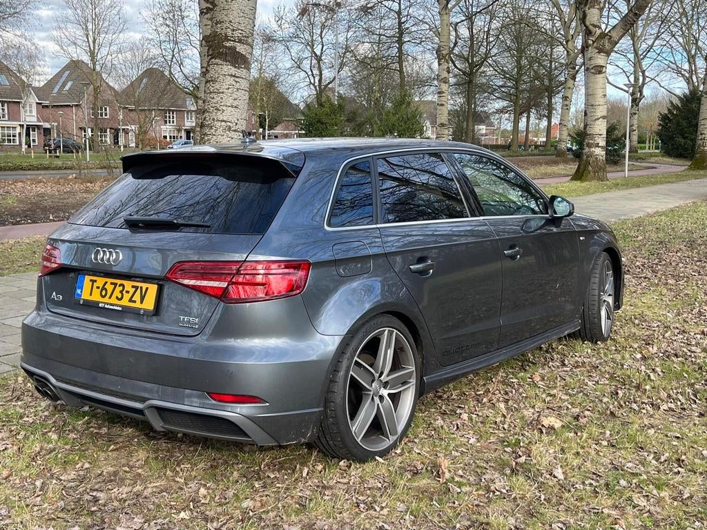 Audi S3 A3 3xS-line Quattro 250 PK!, Auto's, Audi, Automaat, Zwart, Leder en Stof, Vierwielaandrijving