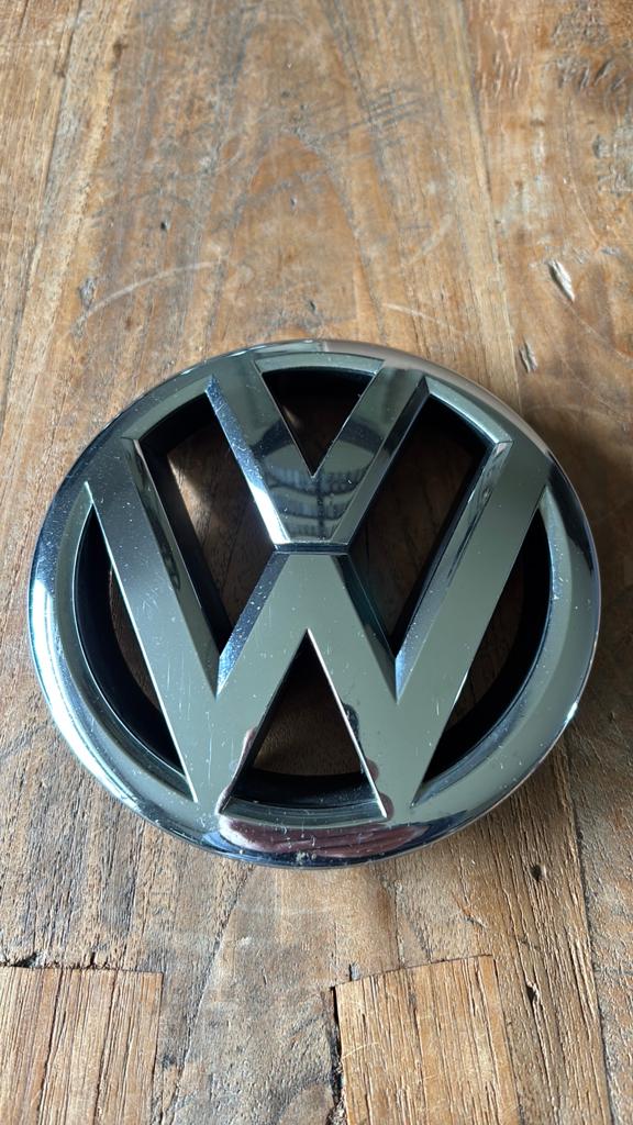 VW GRILLE LOGO EMBLEEM VOLKSWAGEN, Ophalen of Verzenden