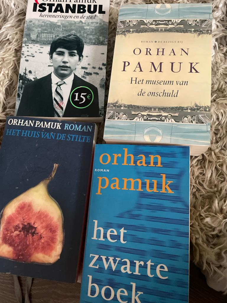Orhan Pamuk, Ophalen of Verzenden
