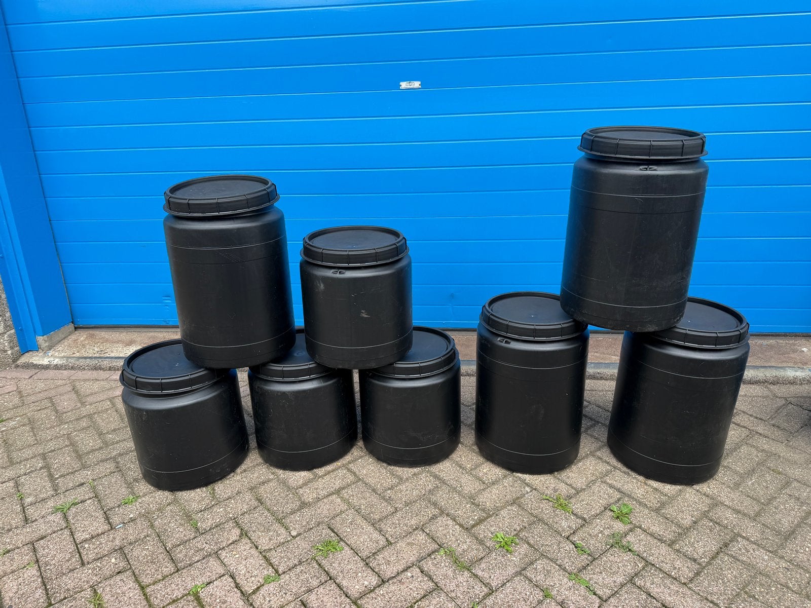 Voer ton water tonnen / vaten 40L en 60L, Minder dan 10 liter, Ophalen, Zo goed als nieuw, Kunststof