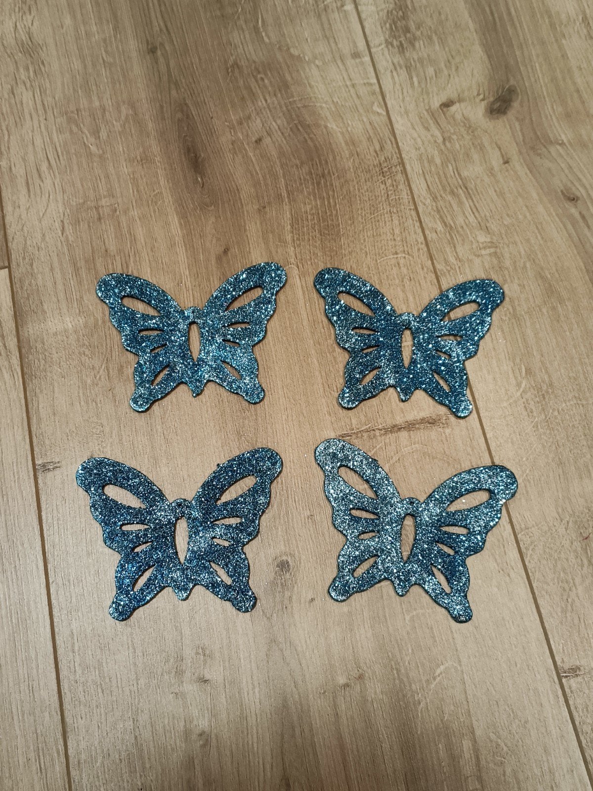 4 Blauwe glitter vlinders, Ophalen of Verzenden, Nieuw