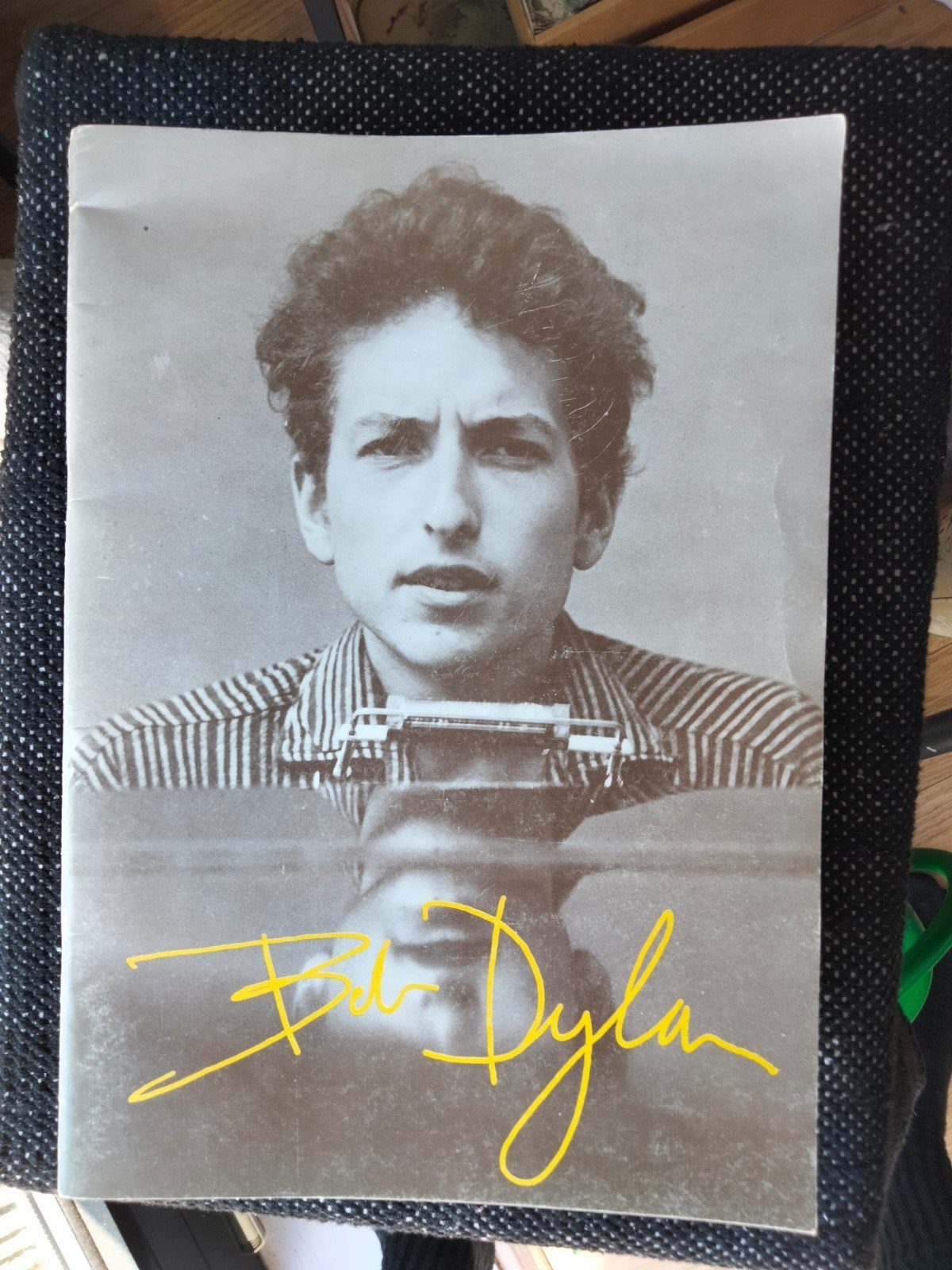 Bob Dylan Boek - Biografie en Foto's, Ophalen of Verzenden, Zo goed als nieuw, Artiest, Onbekend