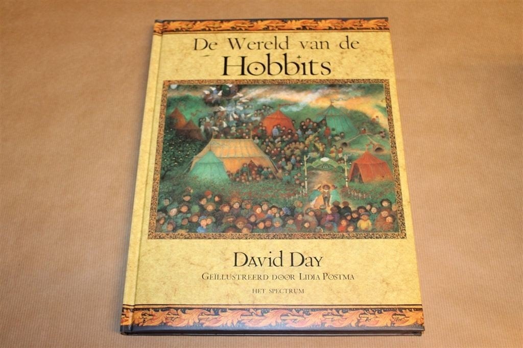 De Wereld van de Hobbits – Rijk geïllustreerd over Tolkien, Ophalen of Verzenden, Zo goed als nieuw