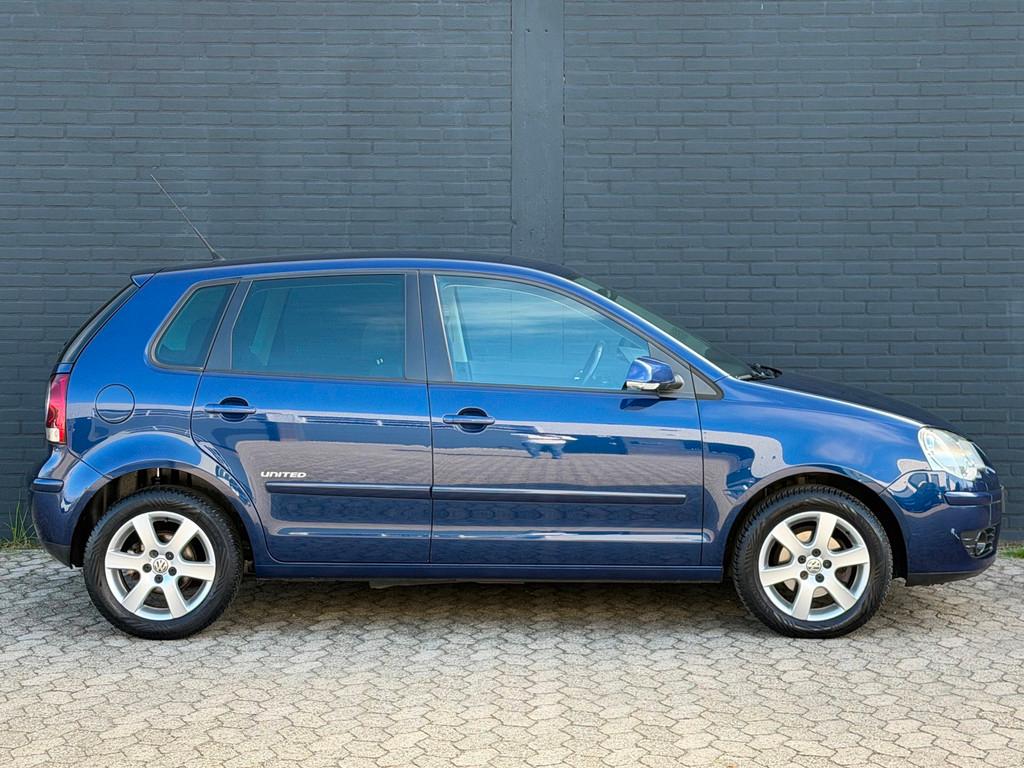 Volkswagen Polo 1.4-16V Comfortline CLIMA CLIMA STOELVERWARM, Voorwielaandrijving, Stof, 4 cilinders, Blauw