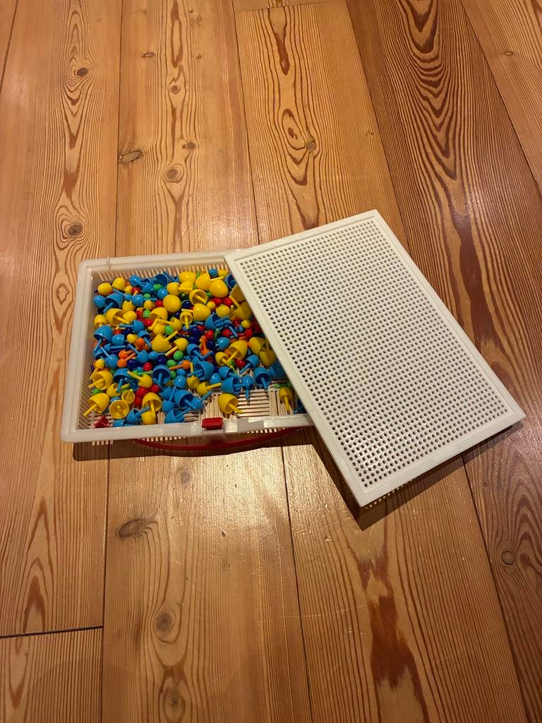 Quercetti FantaColor Mozaïek Spel met Veel Pinnetjes, Ophalen of Verzenden, Gebruikt, Knutselen