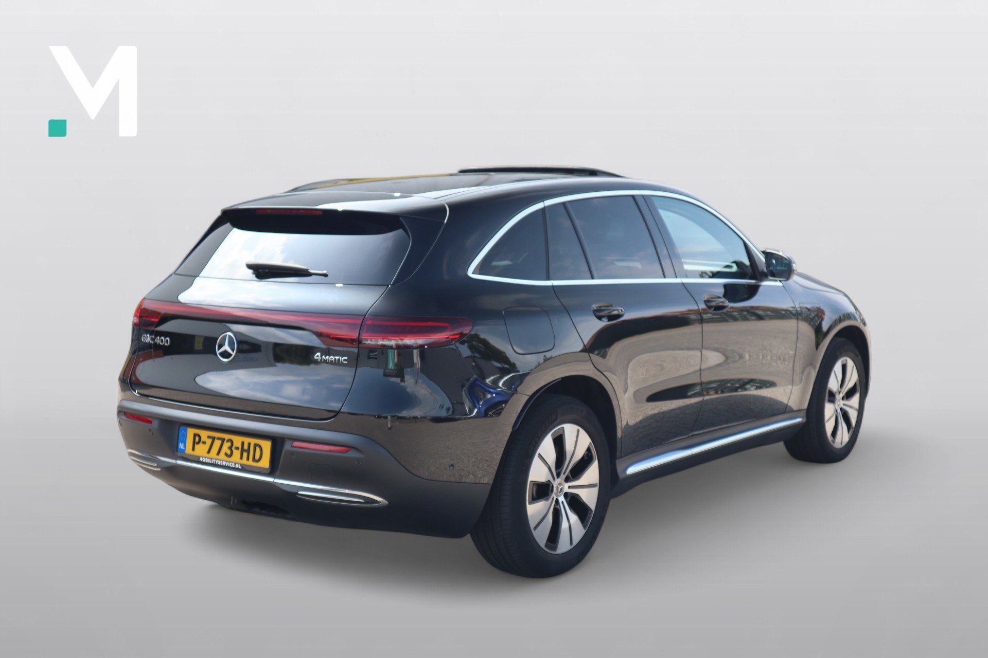 Mercedes-Benz EQC 400 4MATIC Premium 80 kWh Pano Trekhaak Ma, 80 kWh, 1333 min, Zwart, Leder