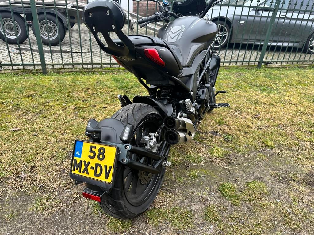 Benelli 502 2022 ZO GOED ALS NIEUW, Sportuitlaat, 2 cilinders, Bedrijf, Meer dan 35 kW