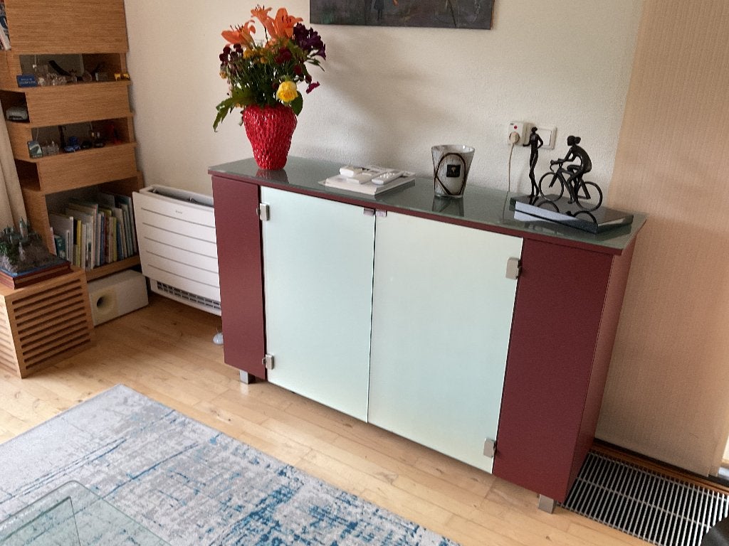 TV meubel bordeauxrood met losse glasplaat, Gebruikt, 100 tot 150 cm, 150 tot 200 cm, Ophalen of Verzenden