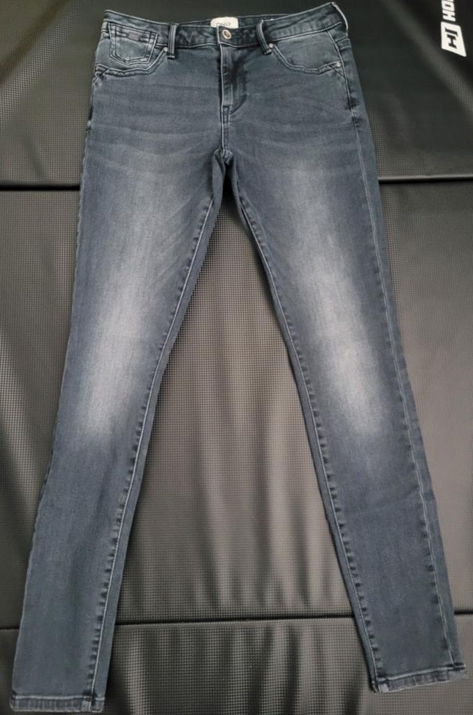 Nieuw! Only blue denim jeans carmen grijs, maat 29/32, Only, Nieuw, Ophalen of Verzenden, W28 - W29 (confectie 36)