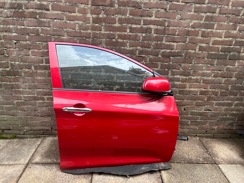 Kia picanto portier rechts voorv kompleet bouwjaar 2017, Auto-onderdelen, Ophalen of Verzenden, Rechts, Kia, Deur