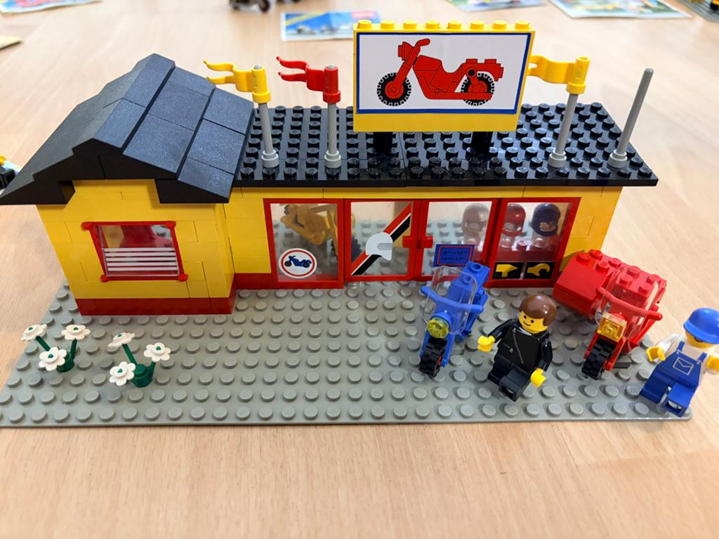 Lego vintage moterwinkel 6373, Ophalen, Zo goed als nieuw, Toebehoren