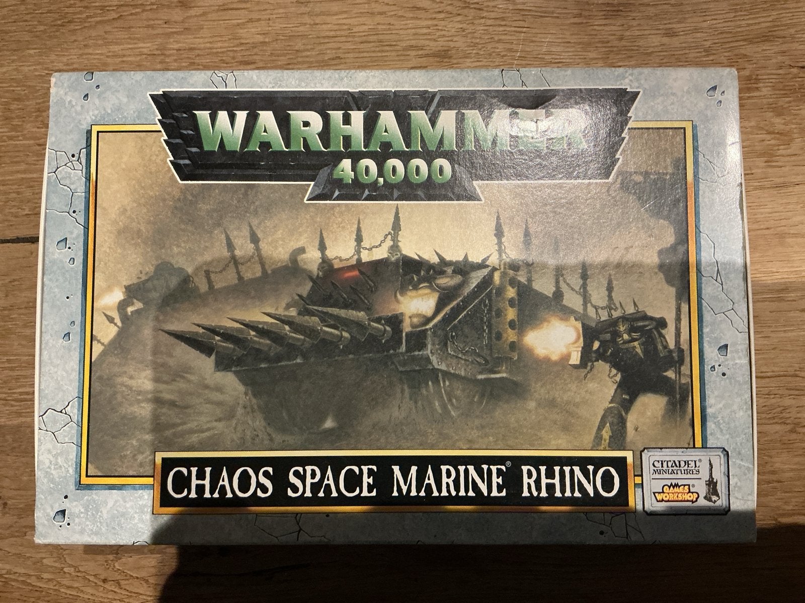 Warhammer 40,000 Chaos Space Marine Rhino modelbouw, Ophalen of Verzenden, Nieuw