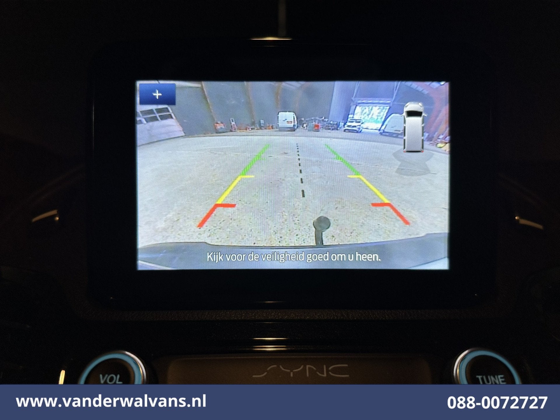 Ford Transit Connect 1.5 EcoBlue 101pk L2H1 Euro6 Airco | Ca, Auto's, Voorwielaandrijving, Gebruikt, 4 cilinders, Wit
