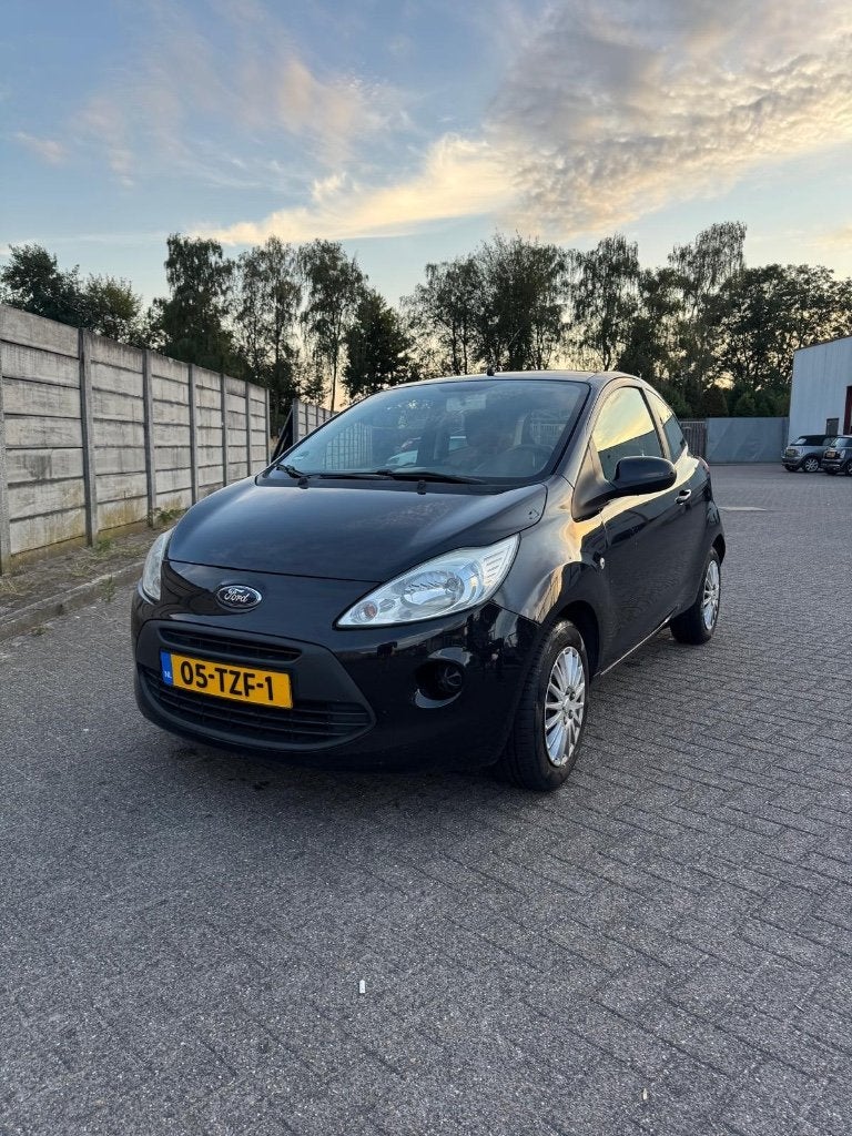 Ford Ka 1.2 69pk 2012 Zwart, Voorwielaandrijving, Euro 5, Stof, 1242 cc