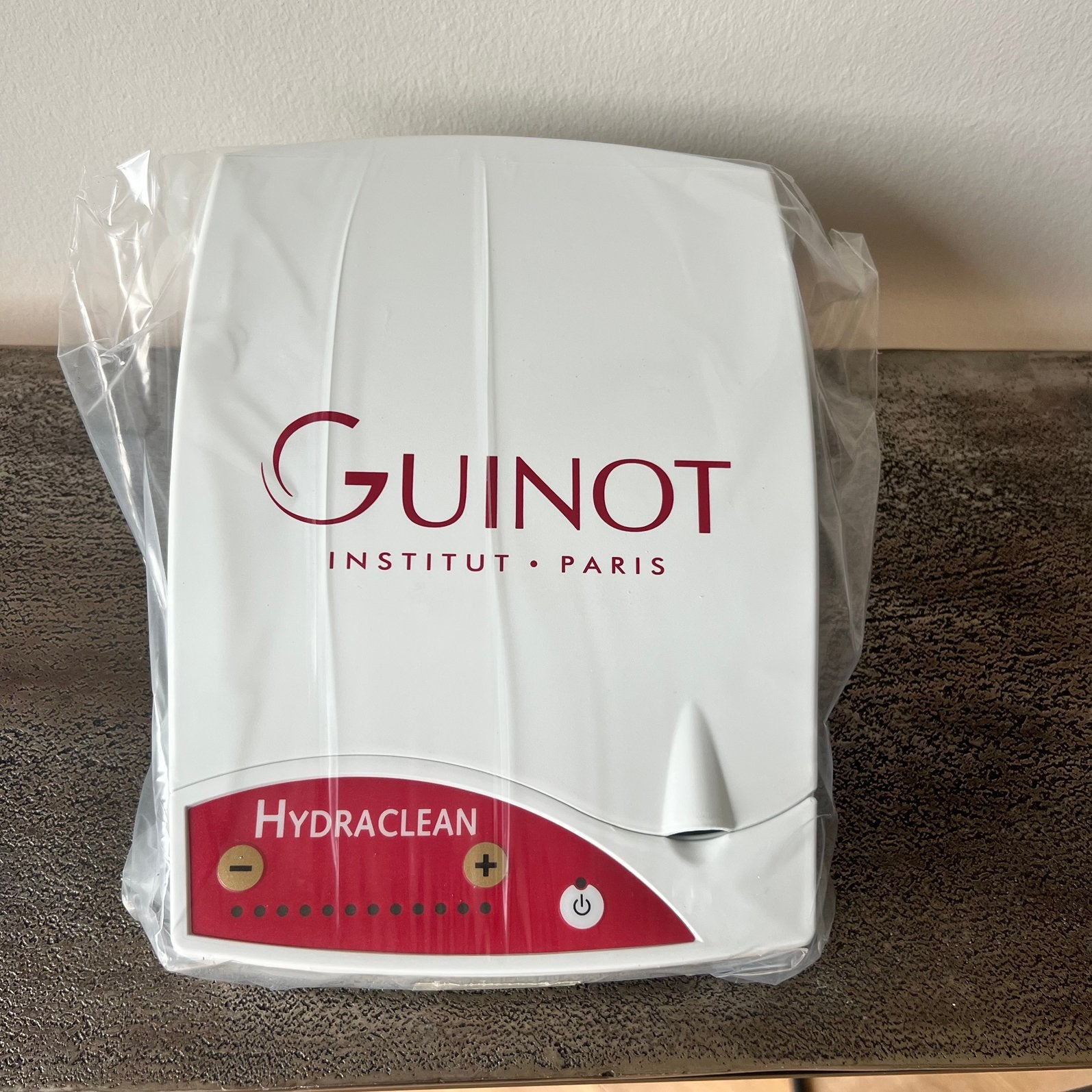 Te koop: een gloednieuw Guinot Hydraclean apparaat, Ophalen, Nieuw, Gehele gezicht, Reiniging