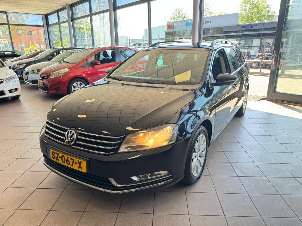 Volkswagen Passat Variant 1.4 TSI HighlAUTOMAAT BlM NAVI CRU, Auto's, Automaat, Euro 5, Stof, Gebruikt