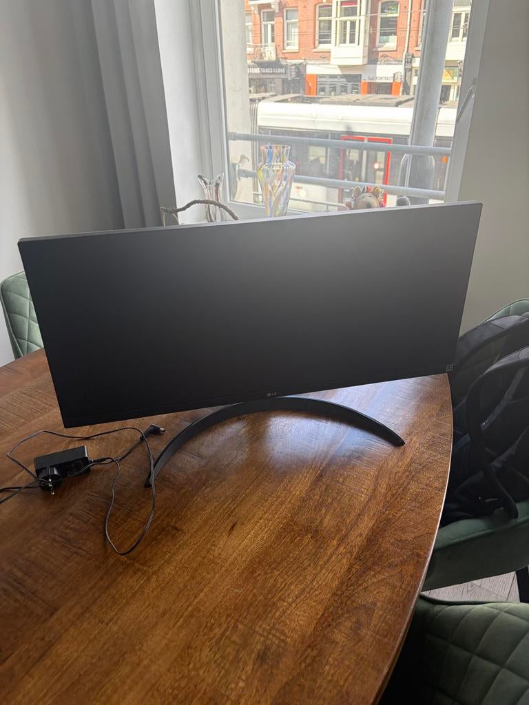 LG Ultrawide Scherm met barst - Werkt verder prima, Computers en Software, Monitoren, Ophalen of Verzenden, Niet werkend, Ultrawide