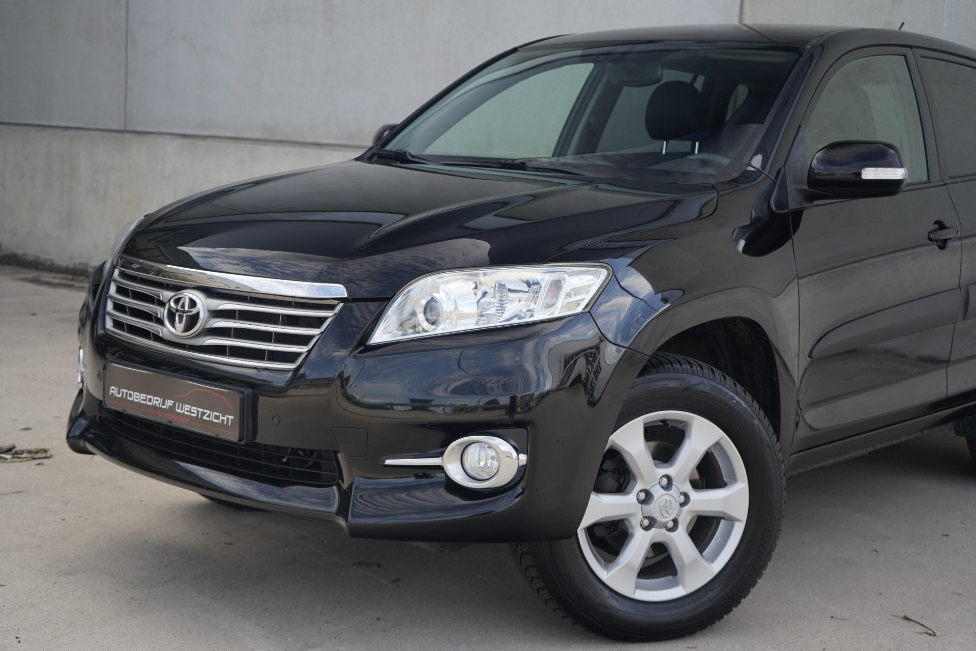 Foto 10 van Toyota RAV4 2.0 VVTi Executive 4WD, Navigatie, Camera, Cruis