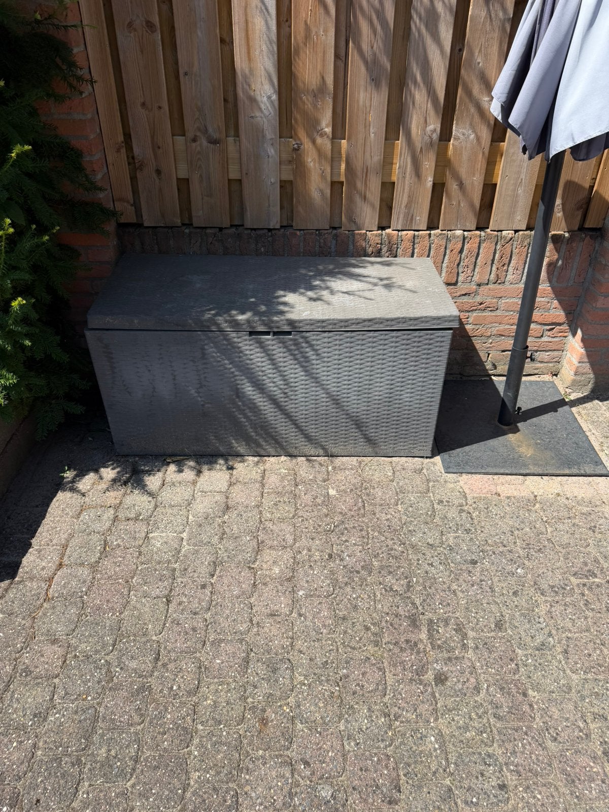 Opbergkist voor tuinkussens., Ophalen, Gebruikt, Kunststof, Overige typen