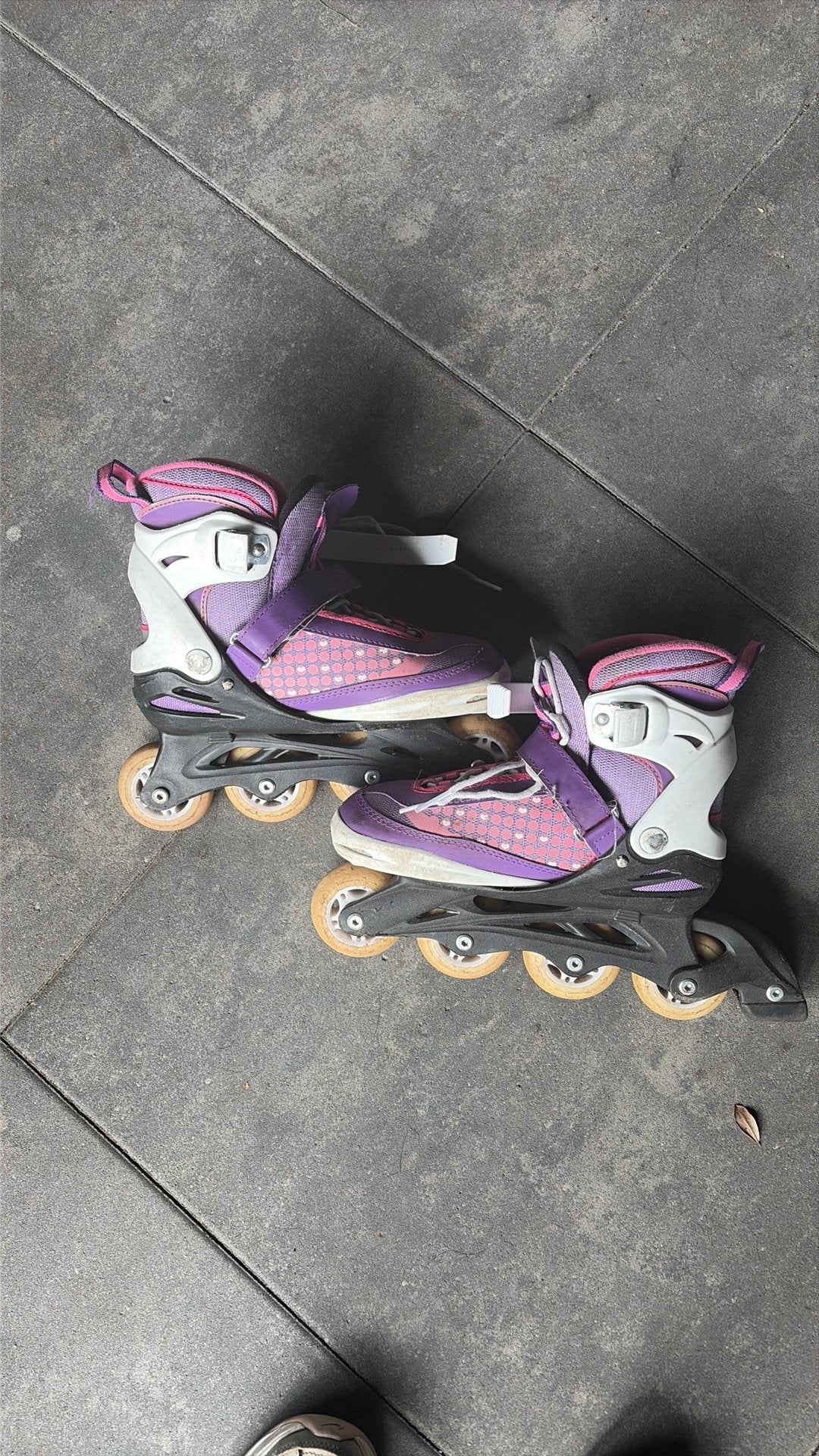 Skeelers 33 34 35 36 37, Sport en Fitness, Ophalen, Gebruikt, Inline skates 4 wielen