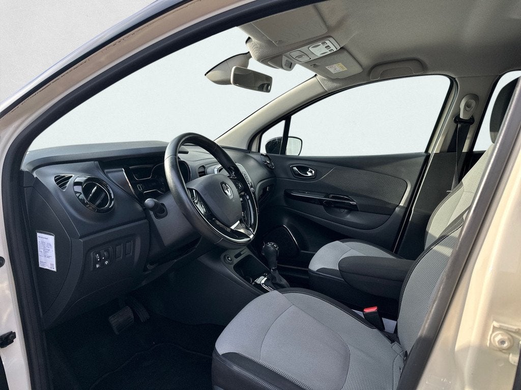 Renault Captur 1.5 dCi Dynamique NAVI / CAMERA / TREKHAAK /, Euro 5, Stof, Gebruikt, 4 cilinders