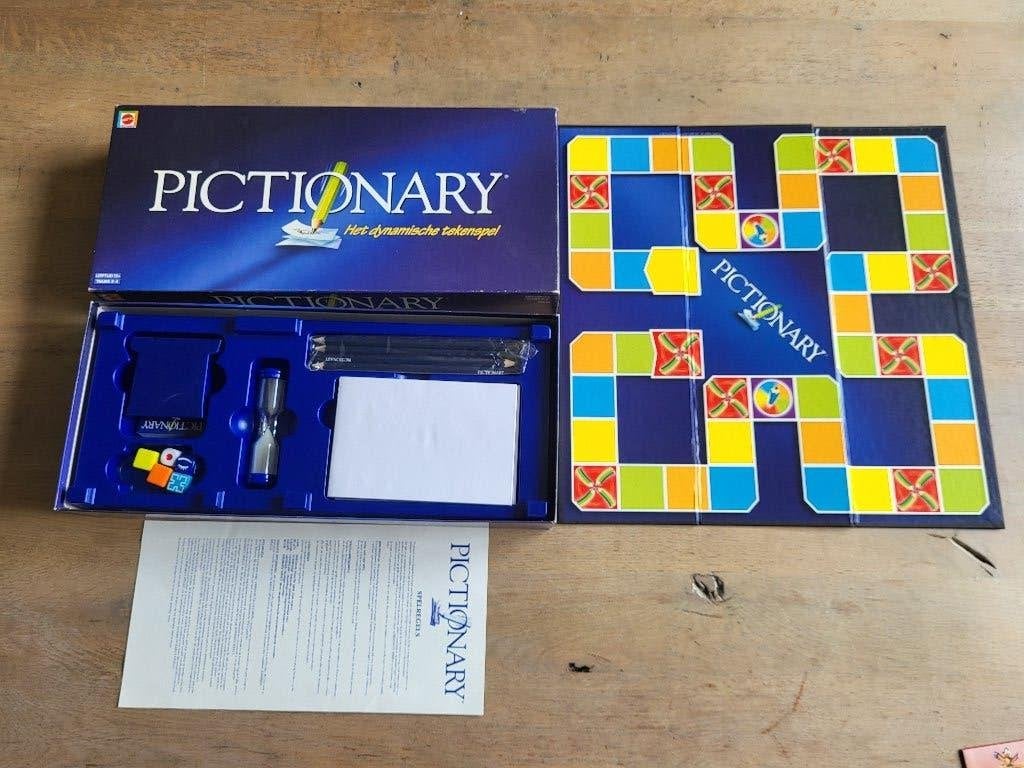 Spel Pictionary, Vijf spelers of meer, Ophalen of Verzenden, Zo goed als nieuw