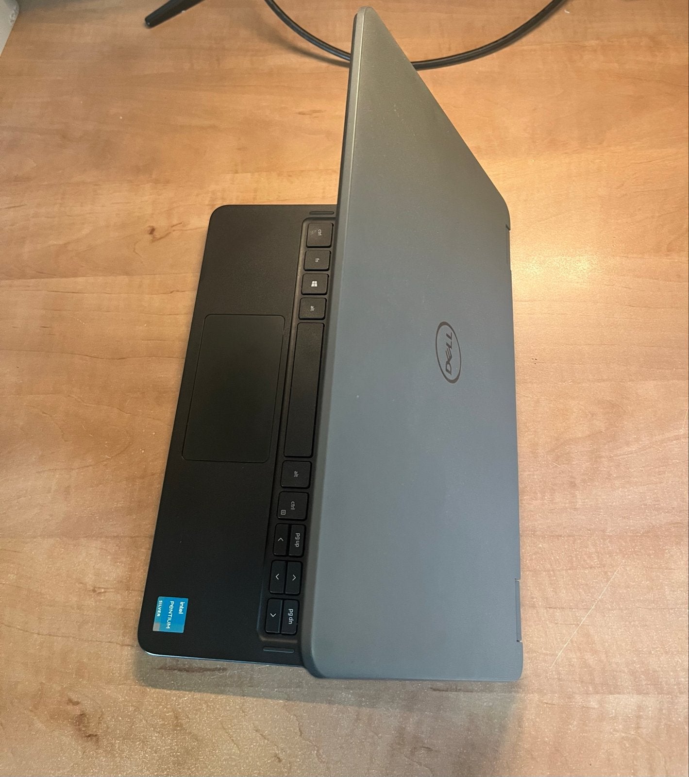 Dell Latitude 3120 - Touchscreen, Inclusief Oplader, Ophalen of Verzenden, Zo goed als nieuw, Met touchscreen