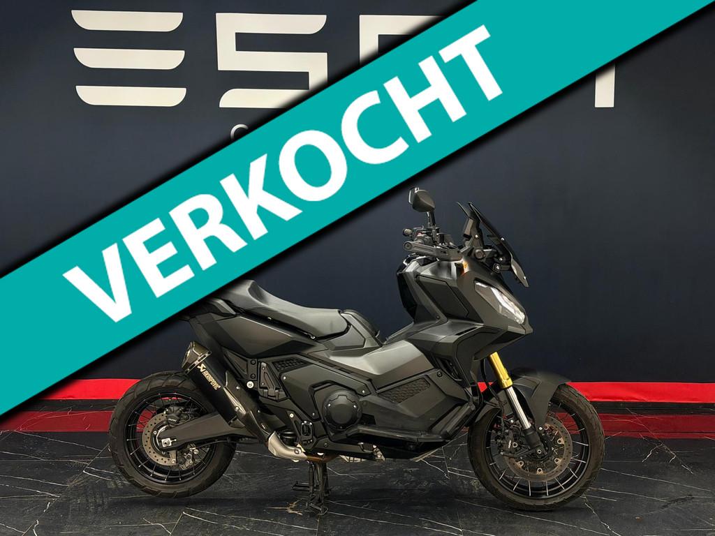 Honda Scooter NC 750 X-ADV Akrapovic Black on Black Smoke, Motoren, Scooter, 745 cc, Bedrijf, Meer dan 35 kW